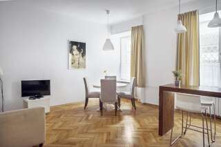 Апартаменты Bednarska Old Town Apartment Варшава-3